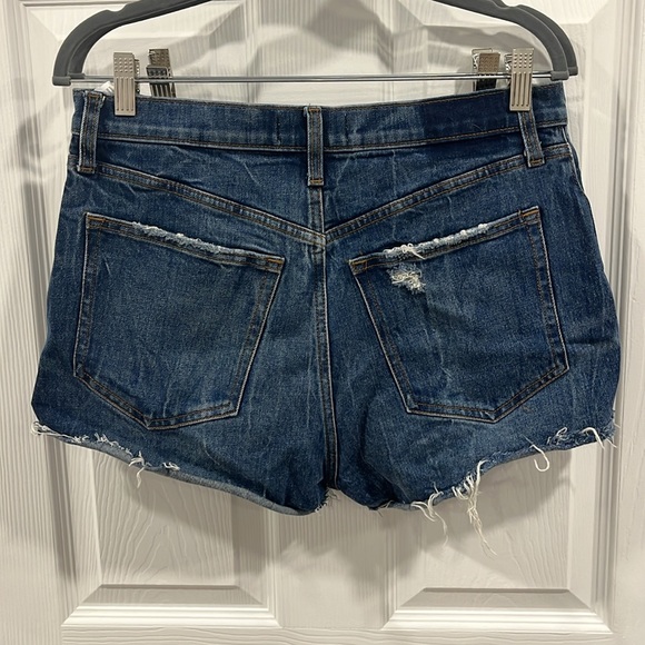 Abercrombie and Fitch Shorts - Picture 3 of 7